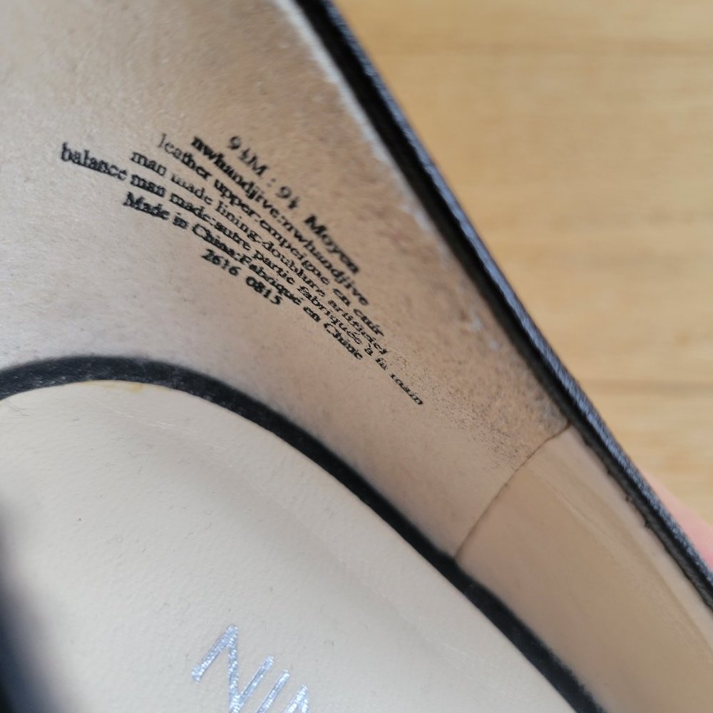Nine West Black Pumps - Picture 5 of 6